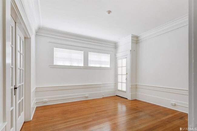 property at 2662 Baker St