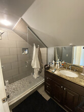 33 Iroquois St, Unit 2 in Boston, MA - Building Photo - Building Photo