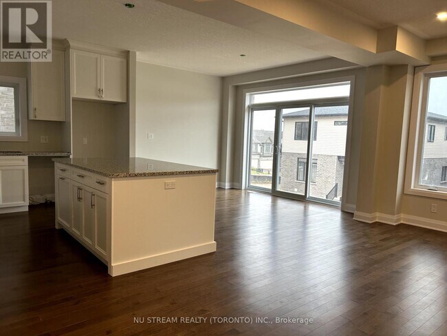 732 Autumn Willow Dr in Waterloo, ON - Building Photo - Building Photo