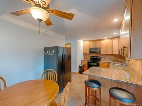 4 Forge Gate Dr in Cold Spring, NY - Building Photo - Building Photo