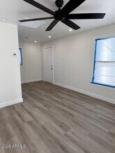 2234 W Medlock Dr in Phoenix, AZ - Building Photo - Building Photo