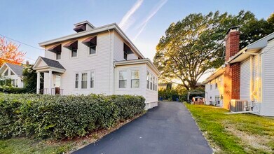 164 E Elm Ave in Quincy, MA - Foto de edificio - Building Photo