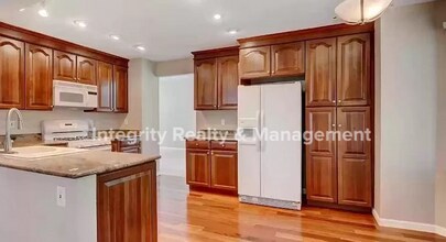 9614 Pinebrook St in Littleton, CO - Building Photo - Building Photo