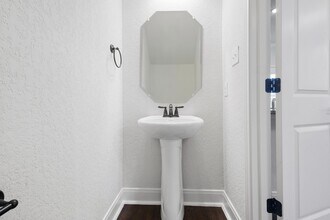 10303 Candlewood Wy in San Antonio, TX - Building Photo - Building Photo