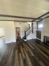 574 Warren Ave in Kingston, PA - Building Photo - Building Photo
