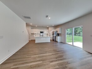 1111 Livengood Wy in Indian Trail, NC - Foto de edificio - Building Photo