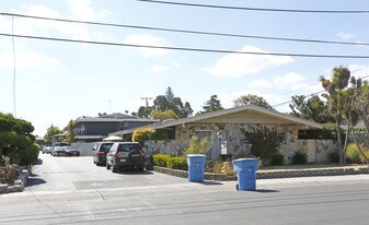 Lamplighter in Palo Alto, CA - Building Photo