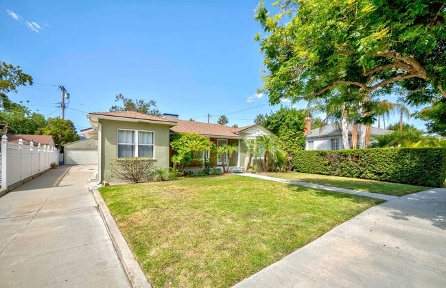 property at 926 Patterson Ave