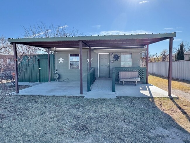 property at 505 W Polk Ave