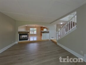 606 Lincoln Dr NE in Saint Michael, MN - Building Photo - Building Photo