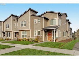 7969 SE Engelmann St in Hillsboro, OR - Building Photo