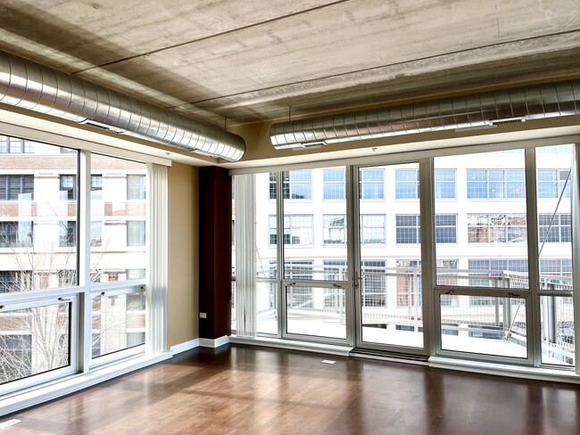 845 N Kingsbury St in Chicago, IL - Building Photo - Building Photo