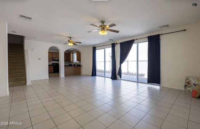 3701 E Hans Dr in Gilbert, AZ - Building Photo - Building Photo