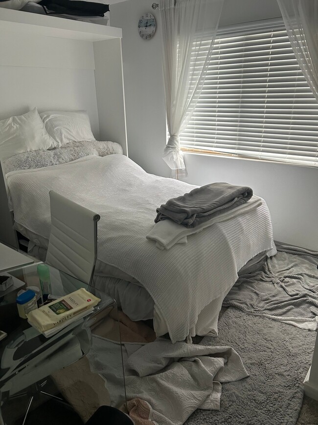 property at 241 E Rice Ranch Rd