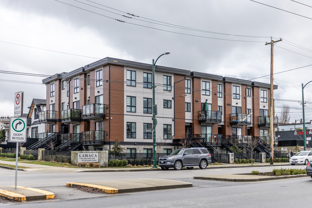 2402-2422 Franklin St in Vancouver, BC - Building Photo