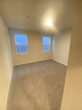 3872 Riverstone Dr in Whitestown, IN - Building Photo - Building Photo