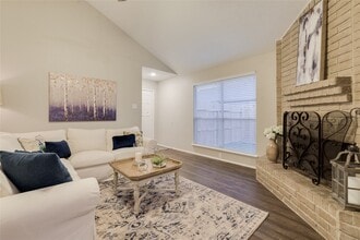 6714 Mistflower Ln in Katy, TX - Building Photo - Building Photo