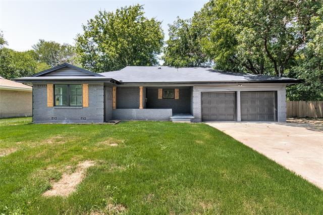 property at 1010 N Grant Dr