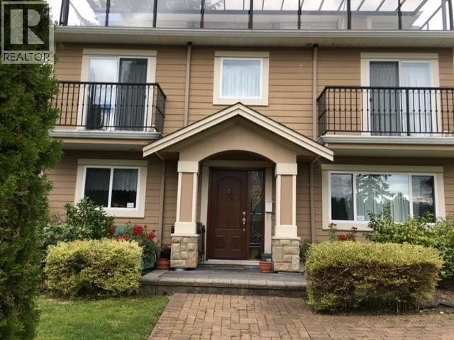 property at 280 E Carisbrooke Rd
