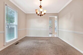 8405 Hurstbourne Woods Pl in Jeffersontown, KY - Building Photo - Building Photo