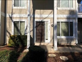 2548 Cove Point Pl in Virginia Beach, VA - Building Photo