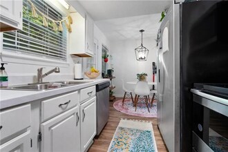 128 Du Rhu Dr, Unit G in Mobile, AL - Building Photo - Building Photo