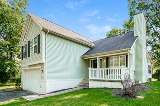 1516 Manor Dr in Columbus, OH - Building Photo - Building Photo