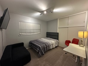 4699 E Bails Pl in Denver, CO - Foto de edificio - Building Photo