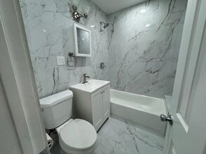 743 Newark Ave-Unit -1 in Jersey City, NJ - Building Photo - Building Photo