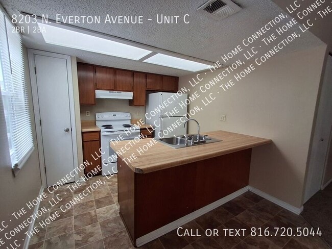 8203 N Everton Ave in Kansas City, MO - Building Photo - Building Photo