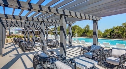 Williamson at the Overlook in Georgetown, TX - Building Photo - Building Photo