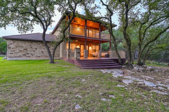 6917 Trimaran Cove in Jonestown, TX - Building Photo - Building Photo
