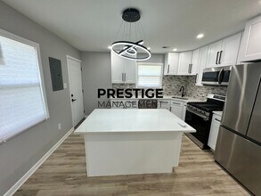 4061 20th Pl in Gary, IN - Building Photo - Building Photo