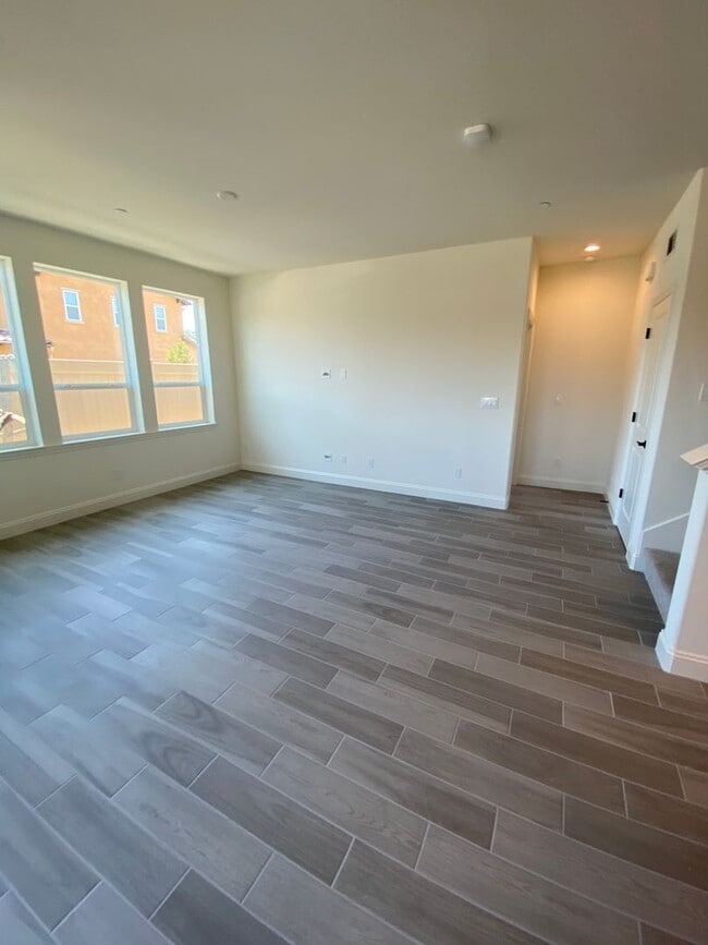 583 Agapanthus Wy in Orcutt, CA - Building Photo - Building Photo