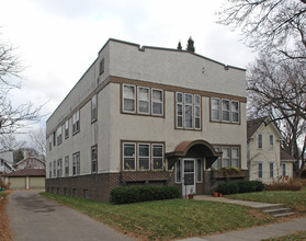 513 2nd St NE in Minneapolis, MN - Building Photo - Building Photo