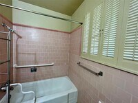 1021 Keechi St photo'