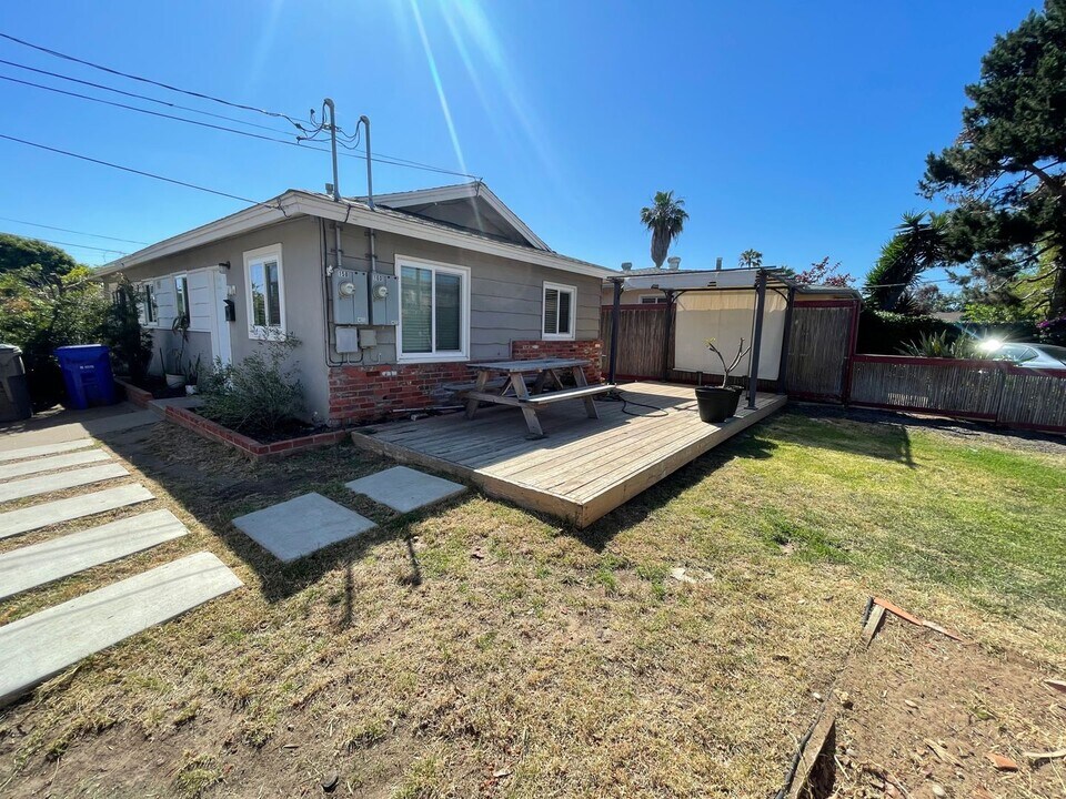 158 Florita St in Encinitas, CA - Building Photo