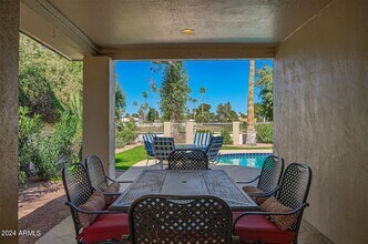 8012 E Vía Campo in Scottsdale, AZ - Building Photo - Building Photo