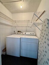 2329 Oak Park Way in Orlando, FL - Building Photo - Building Photo