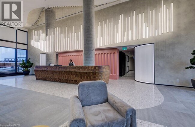 25 Wellington St S in Kitchener, ON - Building Photo - Building Photo