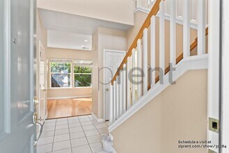 3774 Florian St in Pleasanton, CA - Foto de edificio - Building Photo