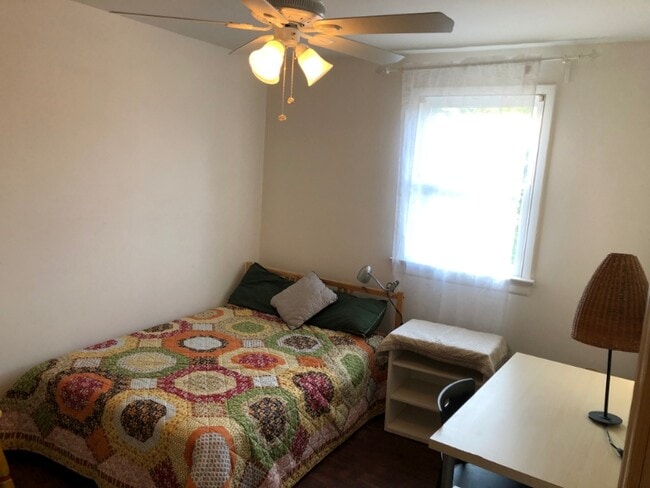 property at 24 Perry St