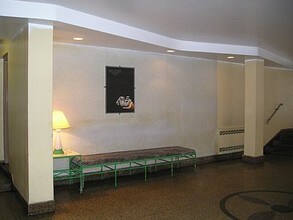 340 Webster Ave in Brooklyn, NY - Building Photo - Lobby