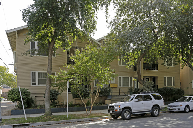 The Bidwell in Sacramento, CA - Building Photo - Building Photo