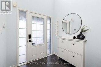234 Orr Dr in Bradford West Gwillimbury, ON - Building Photo - Building Photo