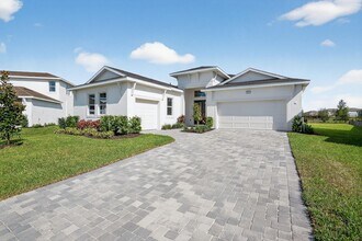 8210 Golden Bch Ct in Parrish, FL - Building Photo - Building Photo