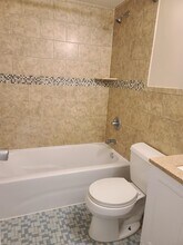 685 Prospect Ave-Unit -6B in Fairview, NJ - Building Photo - Building Photo