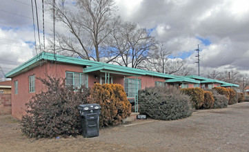 405-413 Chama St SE in Albuquerque, NM - Building Photo - Building Photo