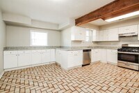 6407 Oaknut Dr photo'