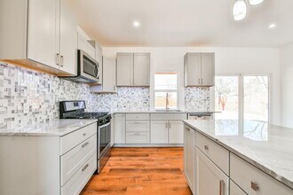 2308 36th St in Lubbock, TX - Building Photo - Building Photo